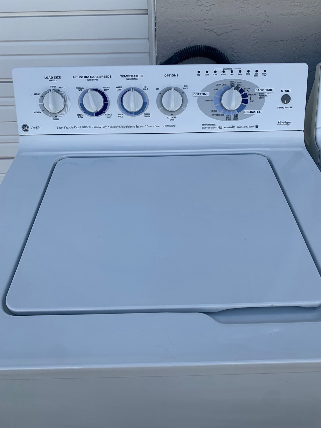 GE Washer and Dryer Set GE Washer and Dryer Set